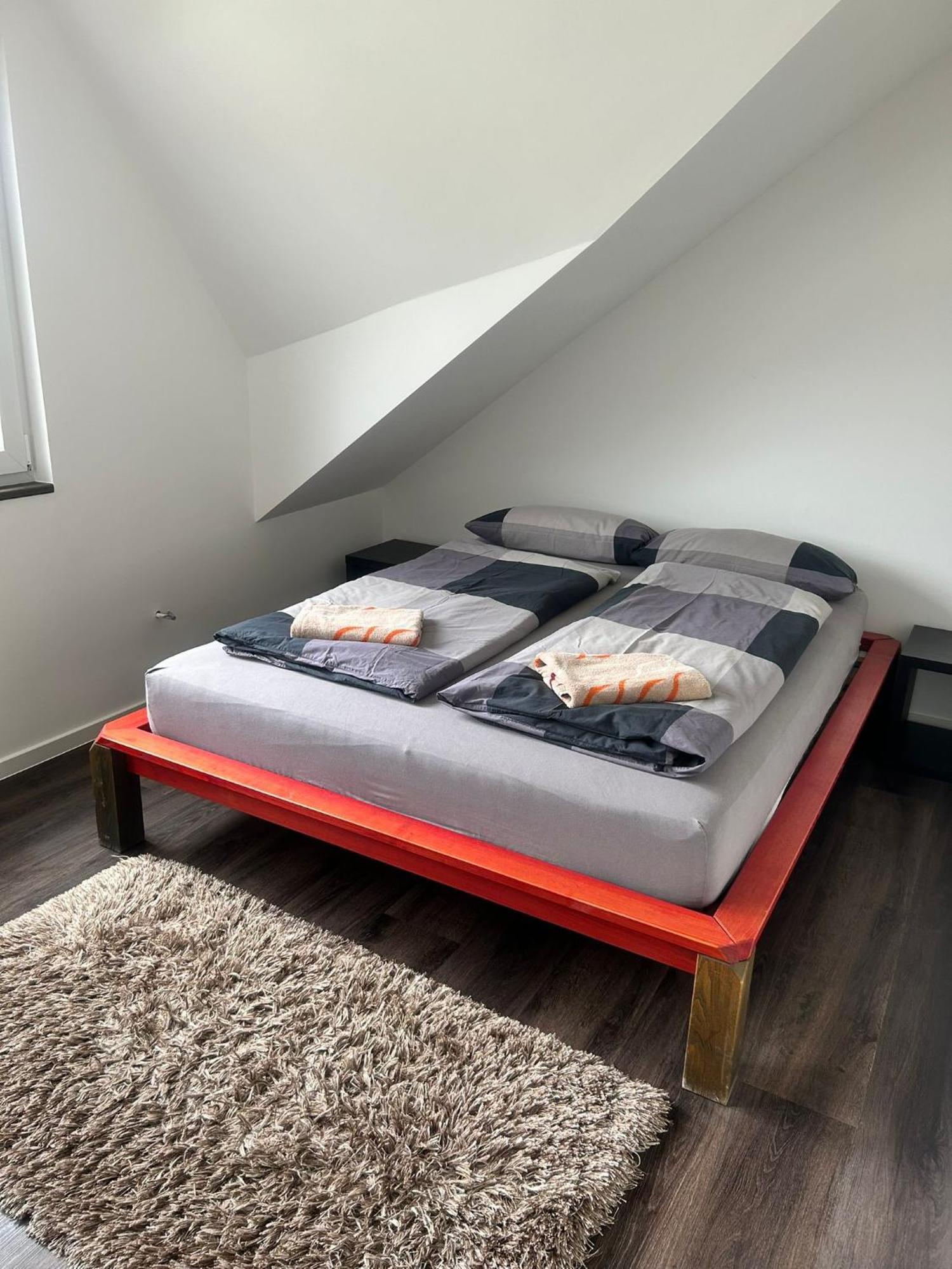 Schoenes Apartment Mit Dachterrasse Oldenburg Dış mekan fotoğraf